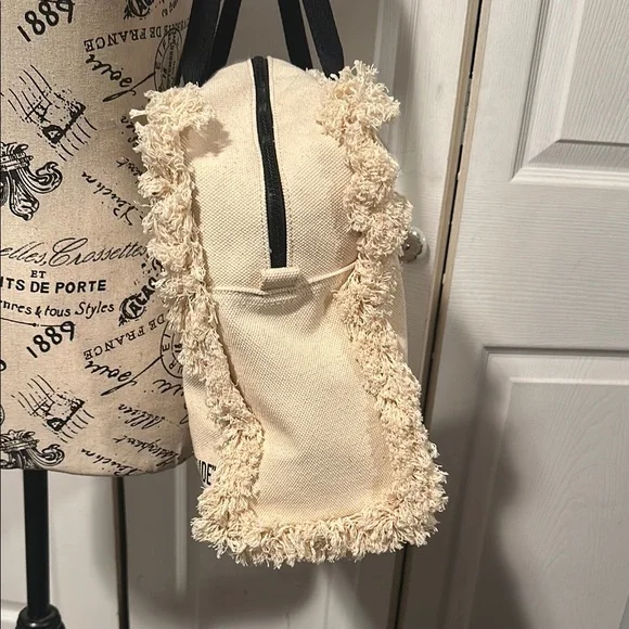 Karl Lagerfeld Paris "Elegance is Attitude" Cream Tote Bag - Picture 5 of 11